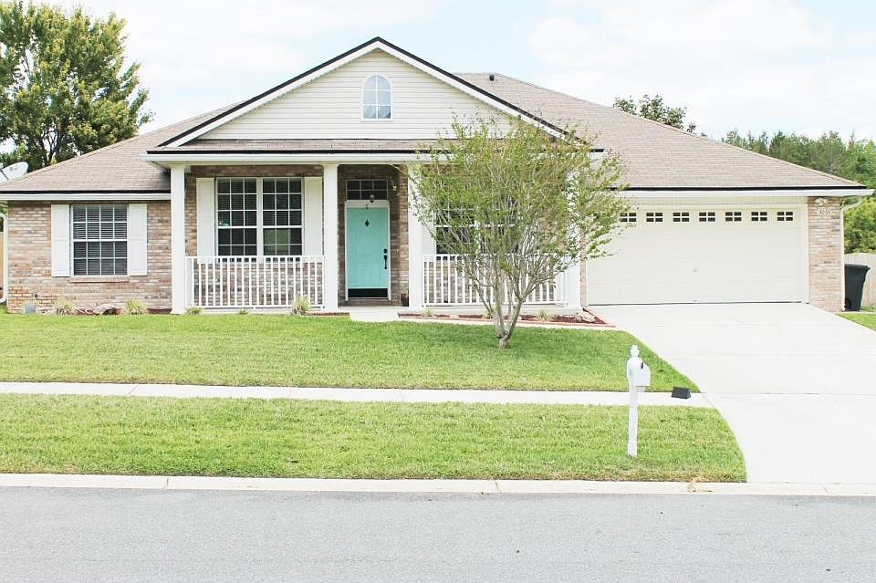 1st image of 3055 Hidden Oaks Dr