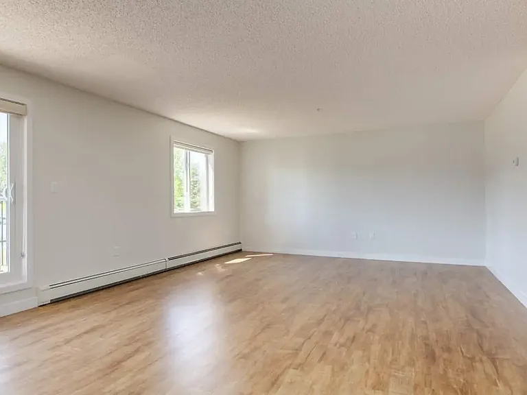5016 4th Ave SW — Photo 12