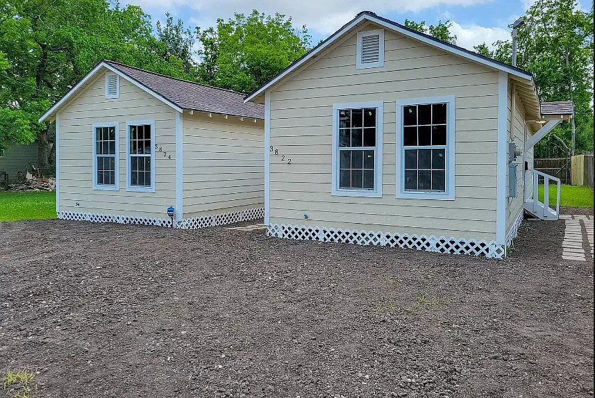 2 bed, 700 sqft, $1,150 — Photo 2