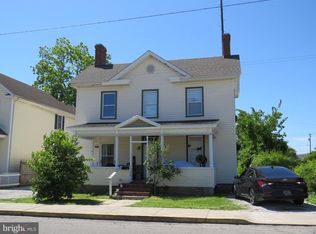 313 W Main St, Crisfield, MD 21817