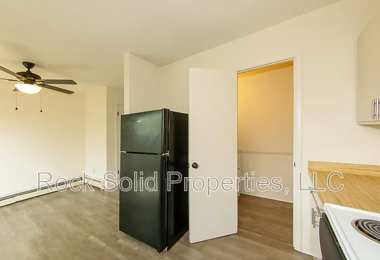 4721 Hickory Pl — Photo 11