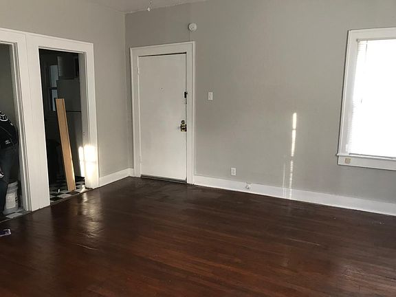 3rd image of 538 W Summit Ave APT 8