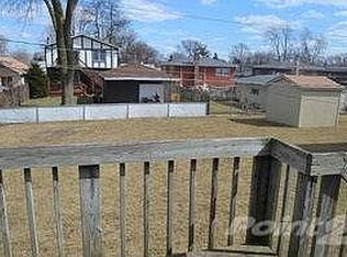 8327 New Castle Ave, Burbank, IL