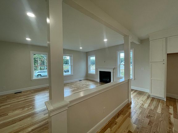 3rd image of 30 Cascade Circle Lot 6