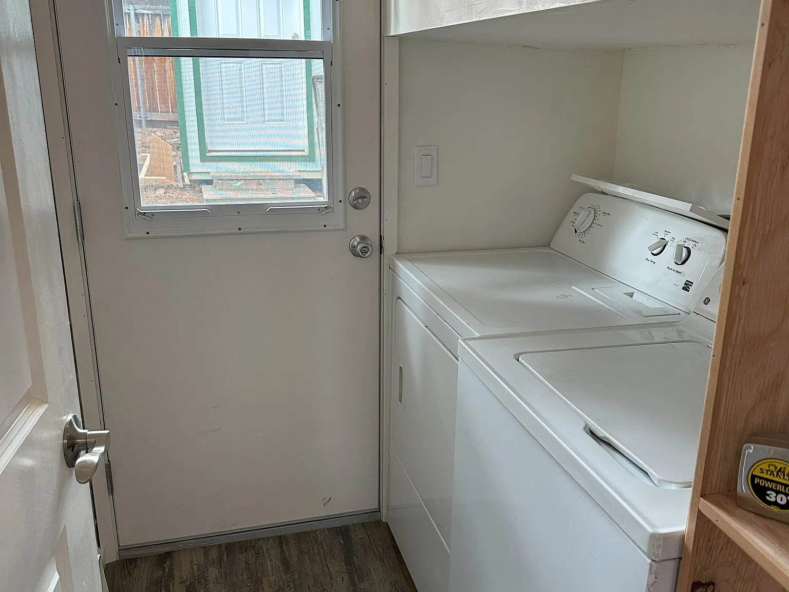 2 bed, 1000 sqft, $1,700 — Photo 4