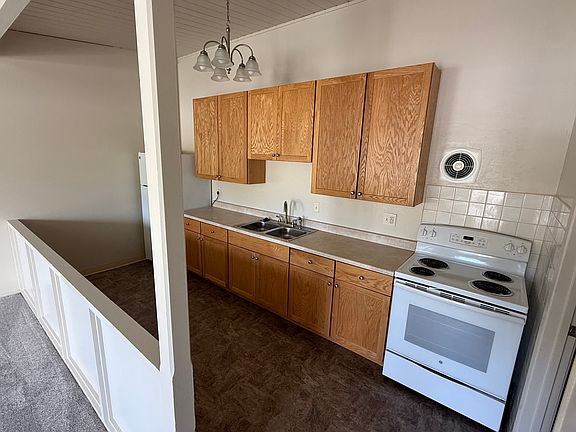 5th image of 210 Easy St APT 24