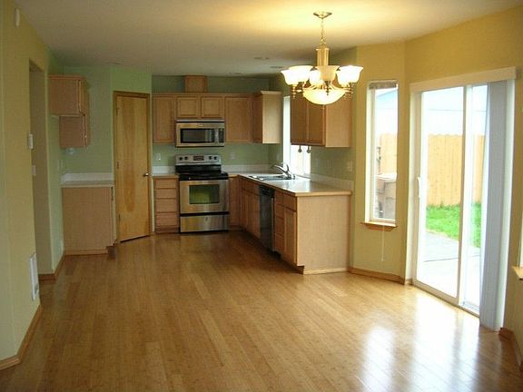 Open kitchen