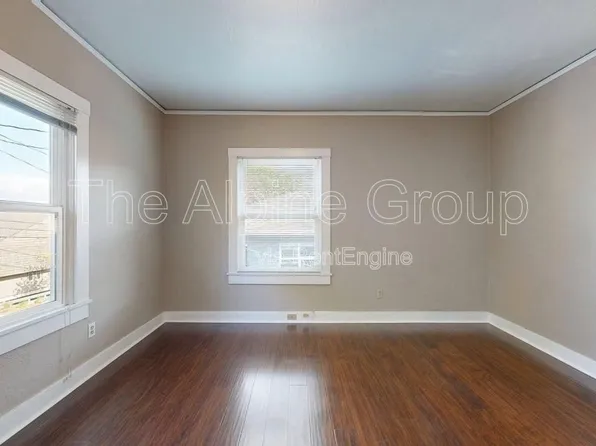 2256 NW Overton St, Portland, OR