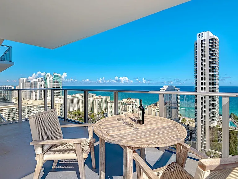 4010 S Ocean Dr #ID1227247P — Photo 18