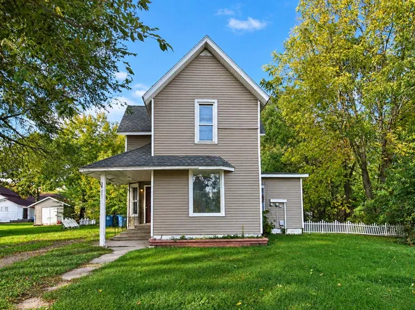 221 E Washington St, Coldwater, MI 49036