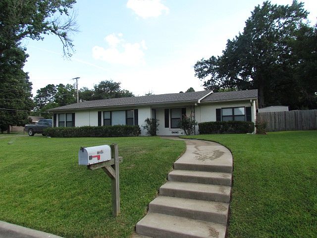 1st image of 1210 Kathleen St