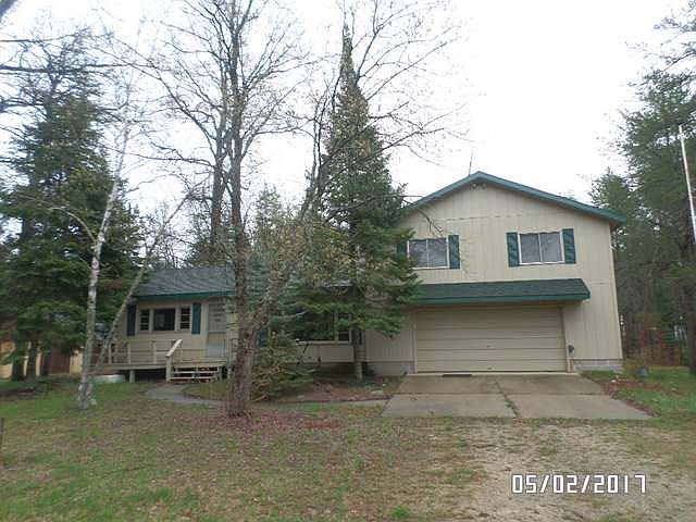 1st image of 10160 Suzanne Dr