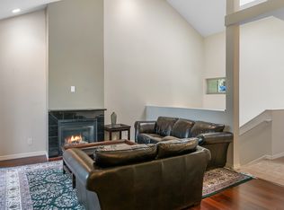 27112 Sugarpine Dr, Lake Arrowhead, CA 92352