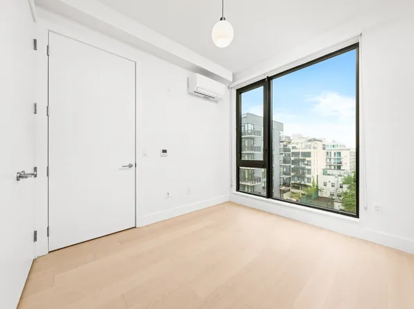 218 Front Street image 3 of 44