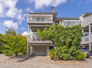 1 Portland Rd UNIT 8, Highlands, NJ 07732