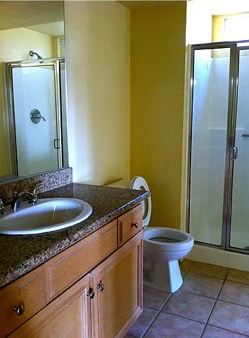 4222 Menlo Ave — Photo 6
