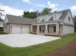 150 Cedar Beach Cv, Freeport, FL 32439