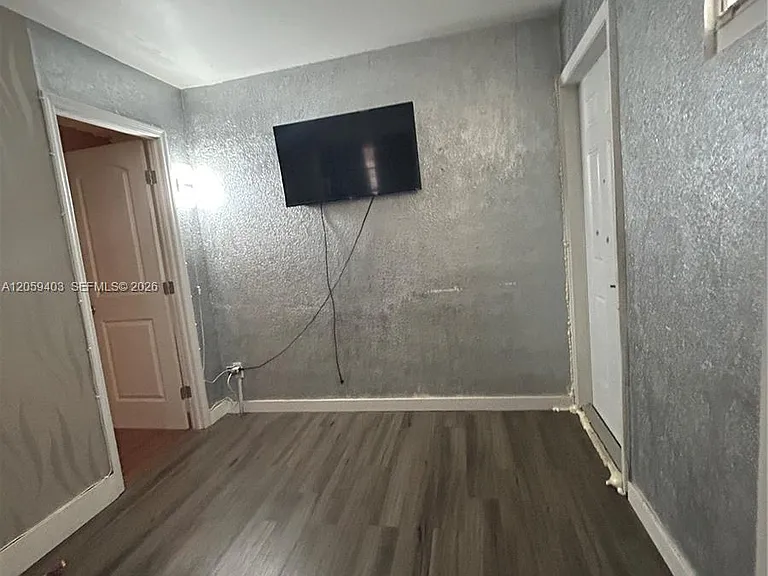 5710 NW 64th Way — Photo 7