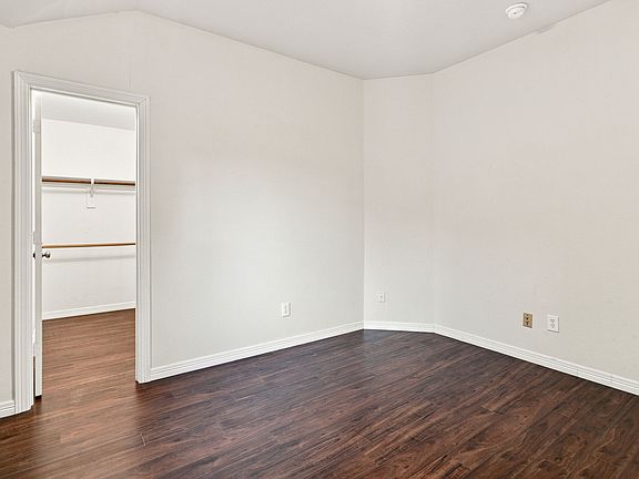 2nd image of 4608 Brighton Dr
