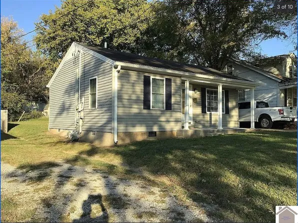 319 N 5th St, Murray, KY 42071