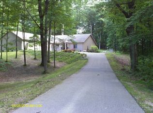 1013 Pueblo Pass, Lake Isabella, MI 48893