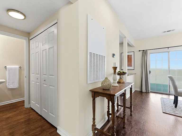 Battle Creek Village Townhomes — Photo 30