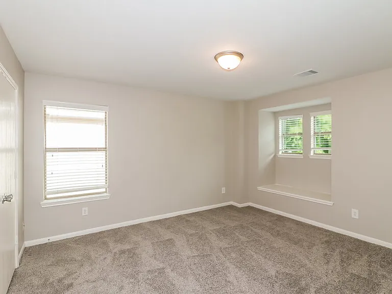 20730 Dickinson Manor Ln — Photo 16