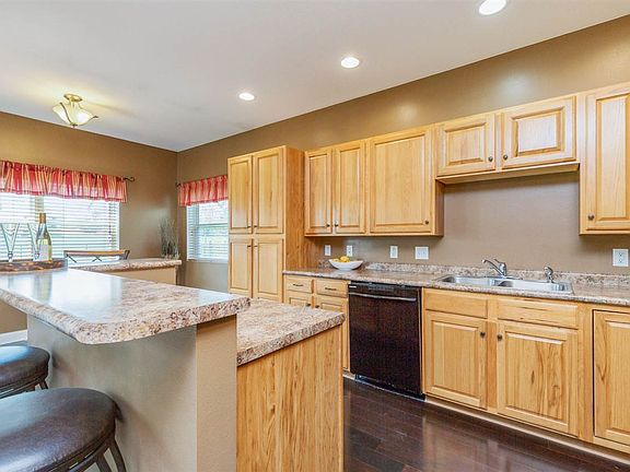 5th image of 5427 Hedgewood Cir