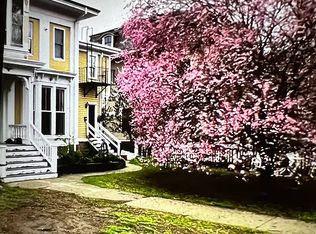 277 Harvard St #4, Cambridge, MA 02139