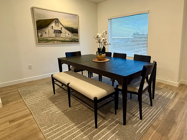 2344 Porter Ave — Photo 11