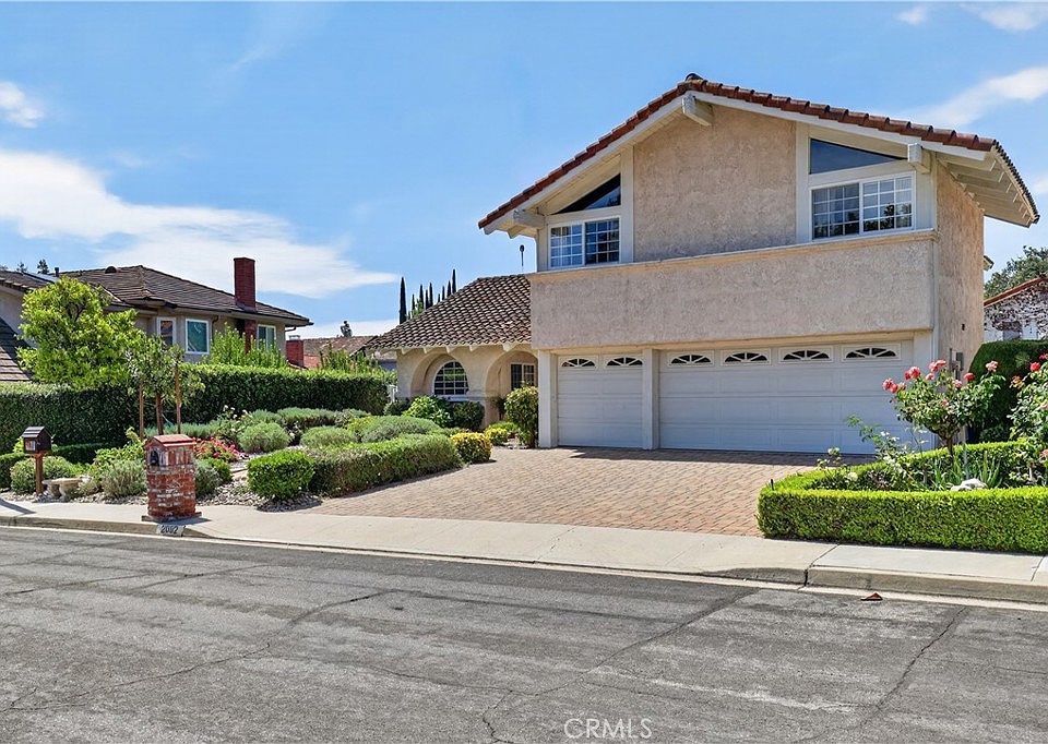 1st image of 2082 Lindengrove St