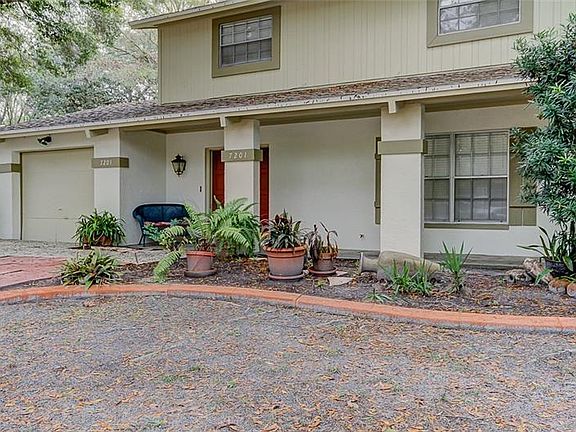 2nd image of 7201 Fairford Pl