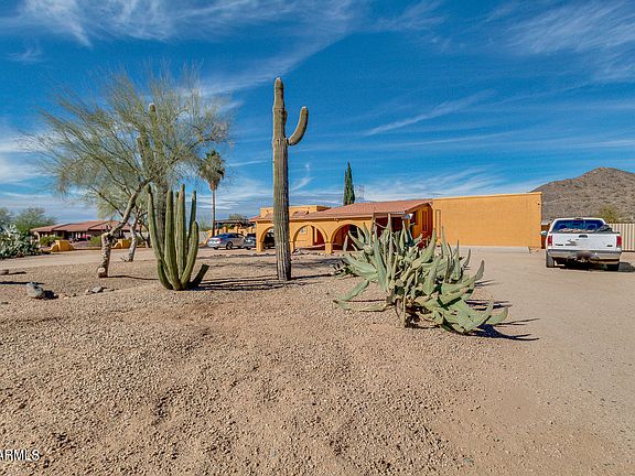 3rd image of 9026 W Villa Lindo Dr