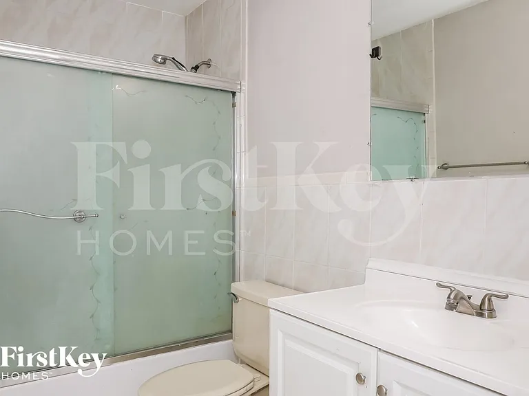20323 SW 124th Ave — Photo 10