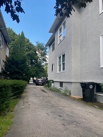 20 Parker St #1 — Photo 8