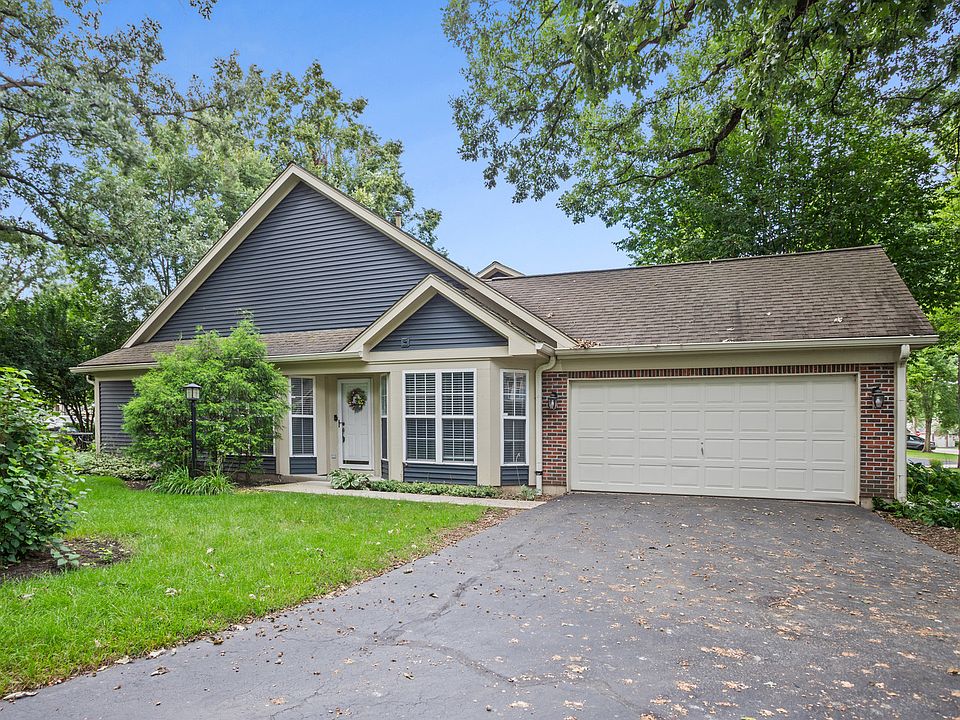 1st image of 689 Bent Ridge Ln