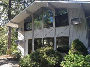 2 Hopp Ground Ln, Bedford, NY 10506