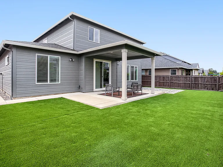 5210 NE 133rd St — Photo 28