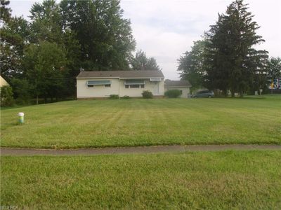 17935 Shurmer Rd, Strongsville, OH, 44136