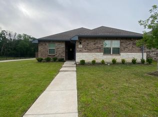 674 Edd Rd, Dallas, TX 75253