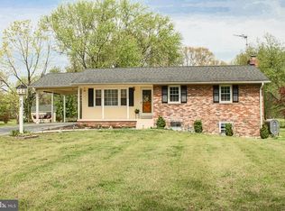 72 Old Solomons Island Rd, Lothian, MD 20711