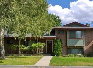 1557 4th St, Minden, NV 89423