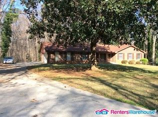 3940 Thaxton Rd SW, Atlanta, GA 30331