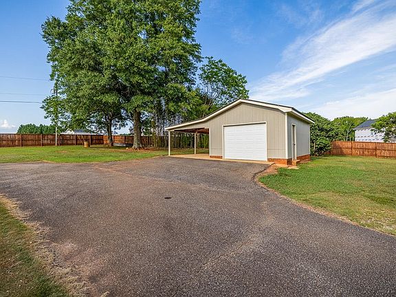 5th image of 1326 Mount Zion Rd