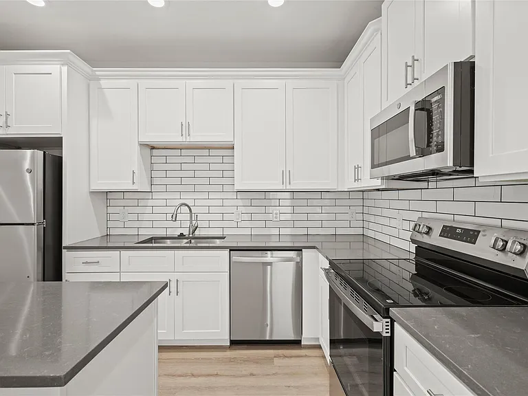 4007 New Orleans St #B — Photo 6