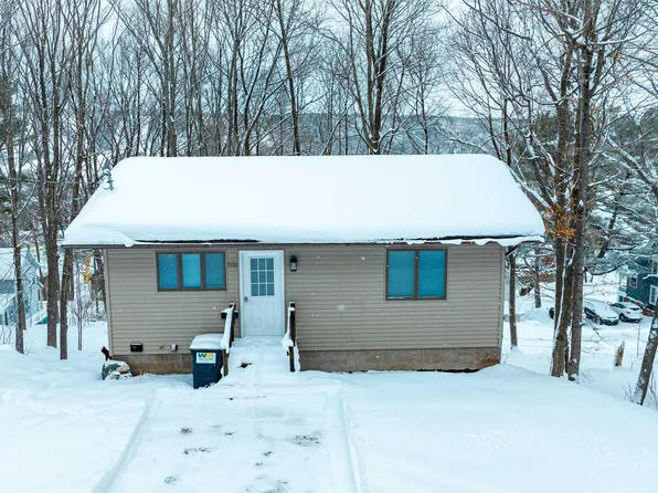 1110 5th Ave, Houghton, MI 49931