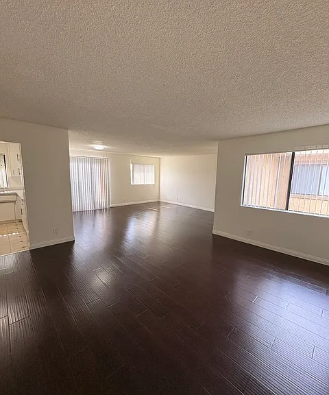 9129 Tobias Ave #212 — Photo 13