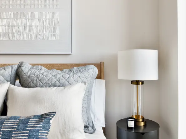 23-15 44th Road image 4 of 24