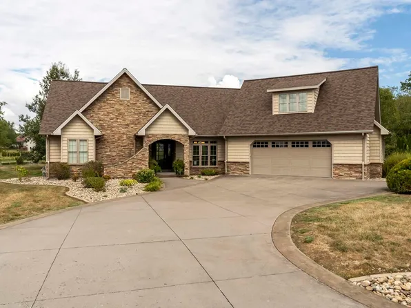 1801 Mulligan Dr, Marion, IL 62959