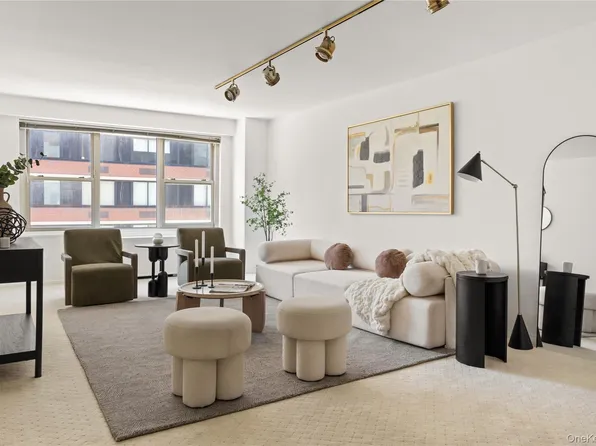 370 E 76th Street #A506, New York (Manhattan), NY 10021